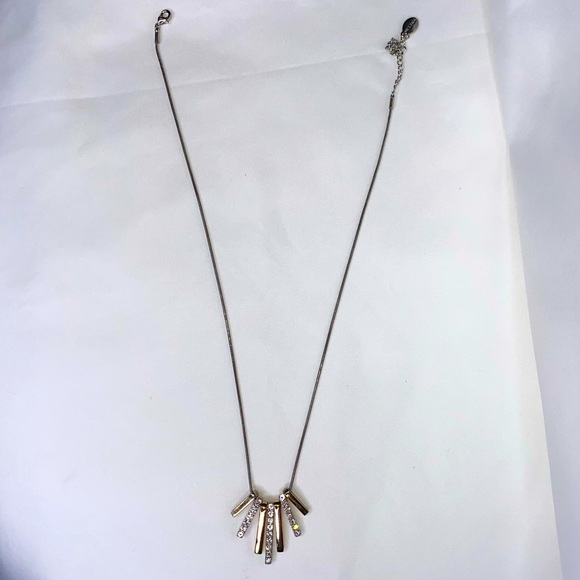 Two toned Statement necklace - Picture 4 of 7